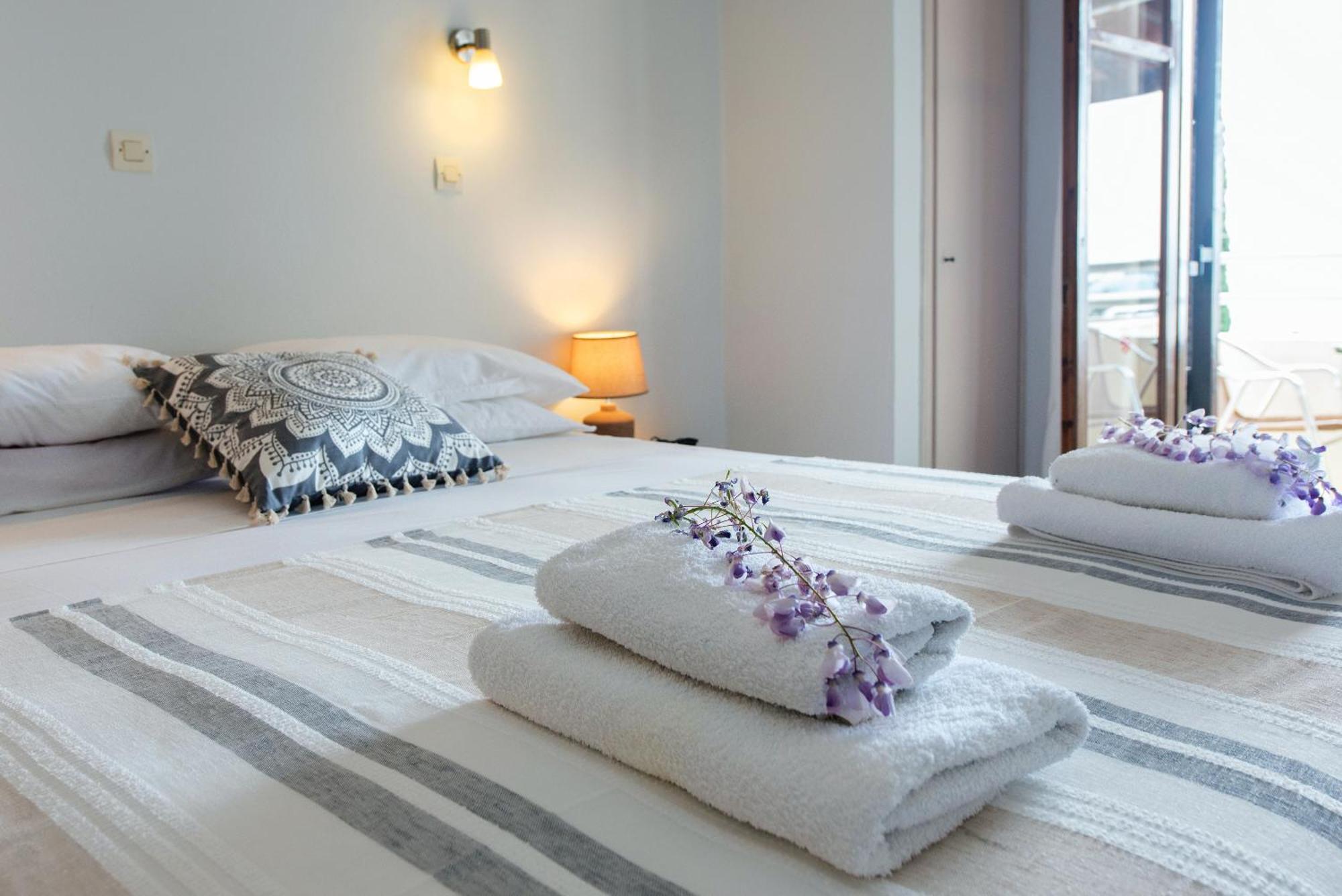 Hotel Odeon B&B บาร์บาตี ภายนอก รูปภาพ